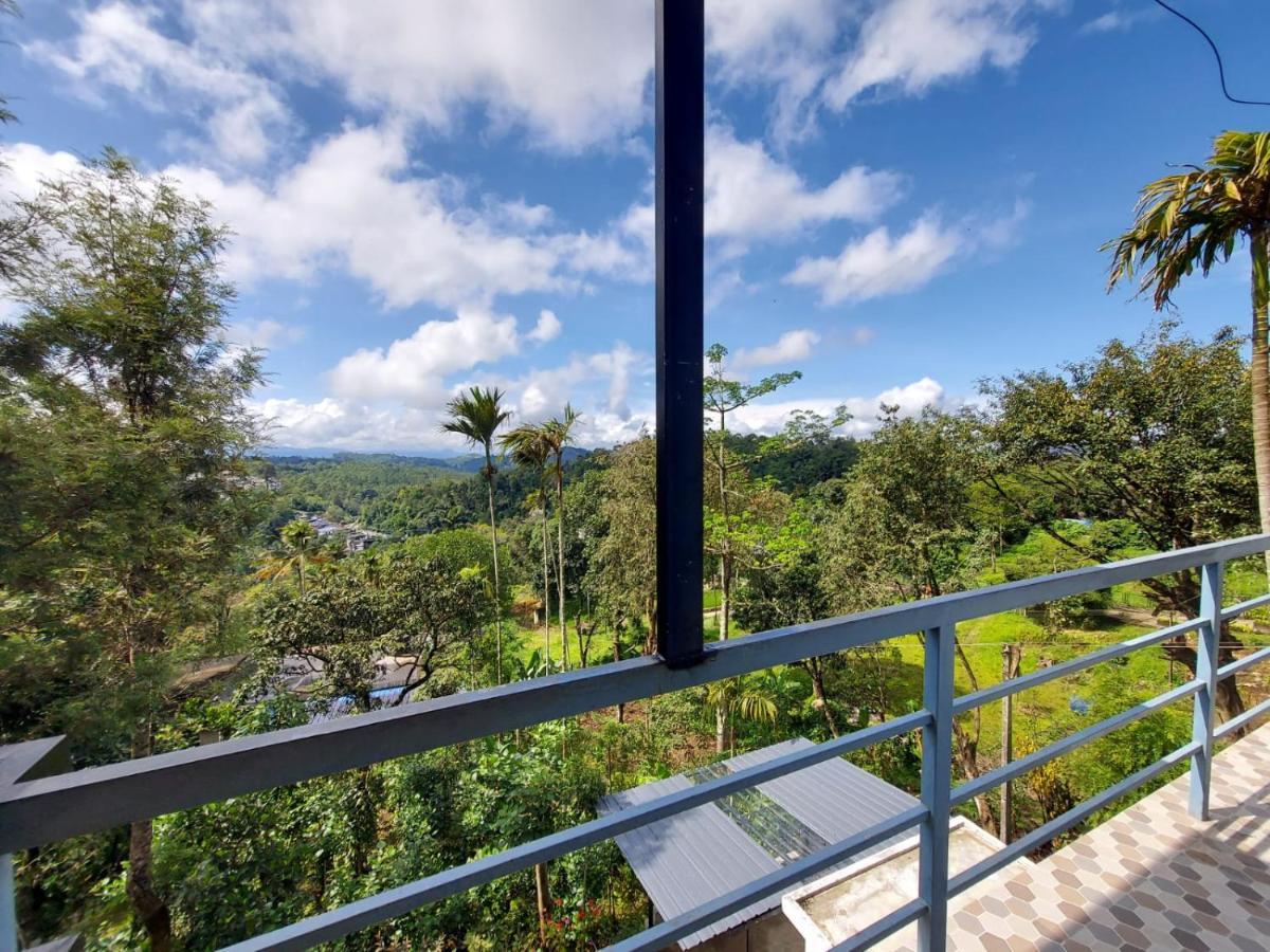 Greenpepperhomestay Munnar Anaviratty 외부 사진